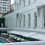 Mari Oliveira Instagram - manhã deliciosa na piscina mais icônica do rio de janeiro 💛 #100DoCopa Belmond Copacabana Palace