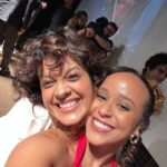 Mari Oliveira Instagram - estreamos! ❤️‍🔥💥🔥 já aproveita o feriado pra maratonar! dna do crime já está disponível em 190 países! muito feliz de fazer parte desse time @heitordhalia @lorenzigio @maevejinkings @thomasaquinooficial_ @romulobragaoficial Tudum