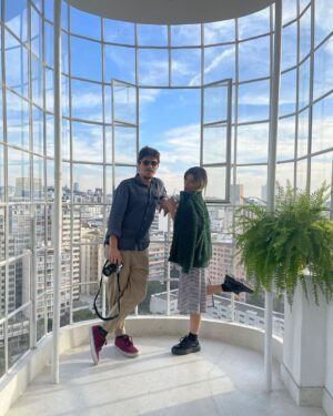 Maria Eduarda Machado Instagram - Pra celebrar sempre: o dia a dia, as viagens,  as ideias conjuntas, a casa, o cão, o futuro. 

3 anos não é pouca coisa não….
Obrigada pela parceria de todos os momentos 🥹