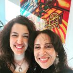 Maria Hinojosa Instagram - More photos from the ‘23 summer dump. This is our dear @frontlinepbs team watching the premiere of our film After Uvalde 💜 @abucher123 @hdzburke @raul_ph @sofiahanalei @penileyramirez and all the others who worked on the film and podcast who aren’t in the pics. Gracias. 💜🙏🏽
