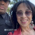 Maria Hinojosa Instagram - It was a great day yesterday!! @suavegonzalez215 came to visit @barnardcollege @columbia