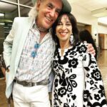 Maria Hinojosa Instagram - So in my speech last night I mentioned hanging out in San Antonio back in the 90s w all the artists and talked abt my decades long friendship w Jon Phillip Santos and lo and behold he was in the audience! It’s been years since we’ve seen each other! What a great reunion and #JovitaIdar made it happen!