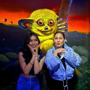 Maricel Soriano Instagram - Napaka-gandang bata nitong si @francinesdiaz 😍

Nakakatuwa rin marinig ang mga kwento nya sa aming vlog!

Napanood nyo na ba? 💕

Link in bio!