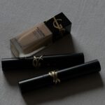 Marina Ruy Barbosa Instagram - Um pouco de @yslbeauty e pronta pra tudo! ps: não abro mão da minha máscara Lash Clash e base All Hours Foundation, obcecada.