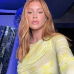 Marina Ruy Barbosa Instagram - ERAS Celebrando 2023 no #CamaroteLife ao lado de @lifebyvivara! ps: estou usando minha coleção assinada: Coloré. Fica a dica para esse fim de ano! :)