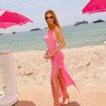 Marina Ruy Barbosa Instagram - i'm your barbie today 🦩 @barbie x @tangleteezer