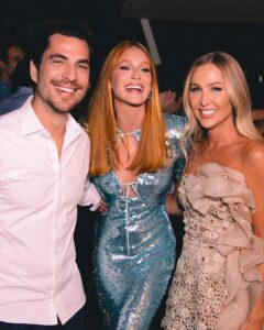 Marina Ruy Barbosa Instagram - blue serving