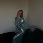 Marina Ruy Barbosa Instagram - blue serving