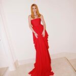 Marina Ruy Barbosa Instagram - @chopard x @giambattistavalliparis @giambattistavalli ♥️