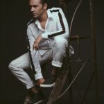 Mario Horton Instagram - una vez la seca de la @javieyzaguirre me sacó esta fotito📸 Estudio FE