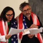 Mario Horton Instagram – Aún quedan algunos tickets para ver “La Tierra inquieta, 60 años después de los Encuentros de Concepción”, en el Festival #PuertodeIdeasBiobío2022, una imperdible lectura dramatizada que rememora los Encuentros de Concepción organizados entre 1958 y 1962 por el escritor y poeta Gonzalo Rojas, que dieron pie a reflexiones y diálogos de autores, creadores y pensadores locales e internacionales que resuenan en la actualidad
@manuelami @ximerivas @manuelpena801 @isidora_stevenson @alejandromirandar @laristoteliachilensis