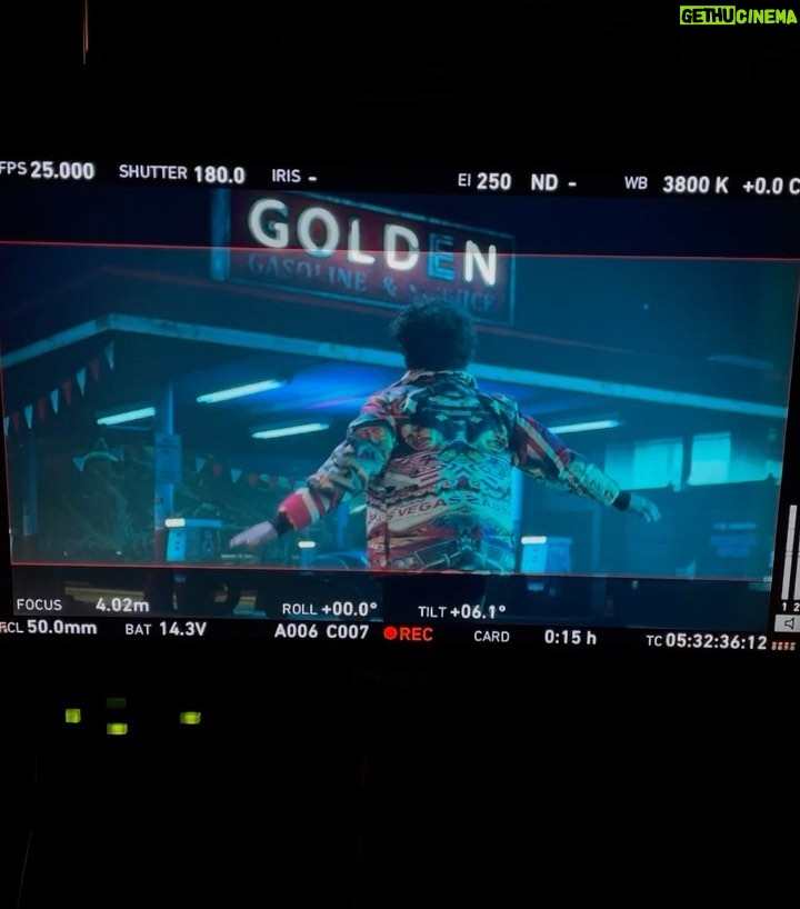 Marius Moga Instagram - #ODORINTÃ #COMINGSOON 🔜 Thank you all for last night! I have a great family, a great team & amazing collaborators! I am truly blessed. Don’t forget to smile today and be thankful for everything you have. 🤗🎬 #staytuned #irealproduction #demogamusic