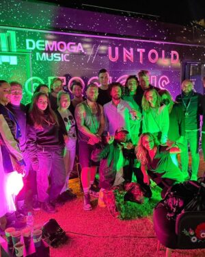 Marius Moga Instagram - Thank you, @untoldfestival, you’ve been amazing! 🤟

#UntoldSessionsbyDeMogaMusic #studiobus #NESCAFE