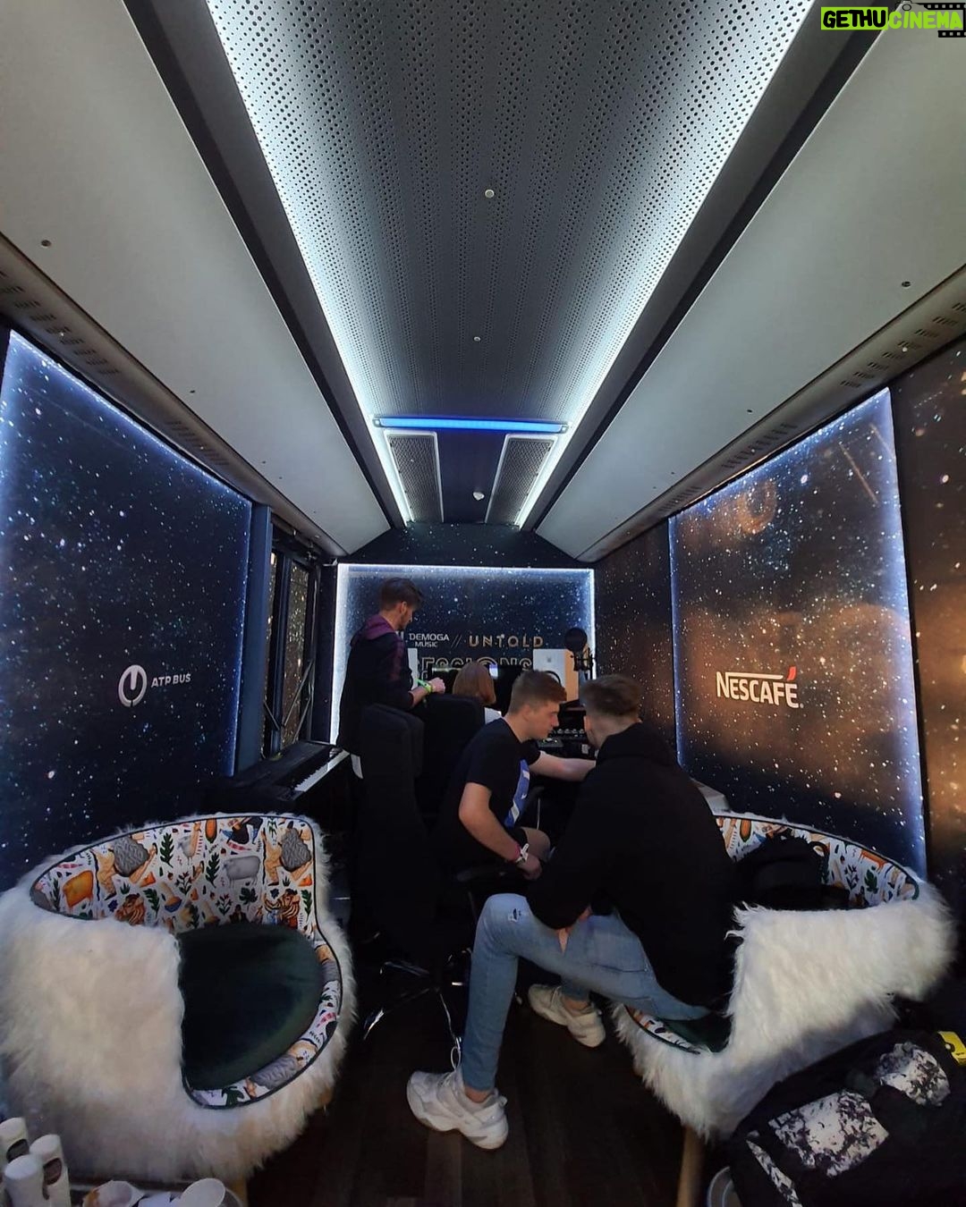 Marius Moga - 1.5K Likes - Thank you, @untoldfestival, you’ve been amazing! 🤟
#UntoldSessionsbyDeMogaMusic #studiobus #NESCAFE