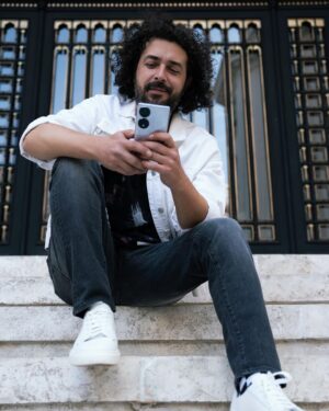 Marius Moga Instagram - Whatever you do, do it with passion. Honor your life by living to the fullest. 

#magic4pro #honorromania #honoryourpassion