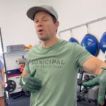 Mark Wahlberg Instagram - Don’t wait until the new year!! Start today!!!! @f45_training 😎 It’s where you get results💯🔥📈 #F45Partner