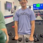 Mark Wahlberg Instagram - Sunday🙏 family fitness day❤️ @f45_training @municipal 📈🔥 #F45Partner #MunicipalPartner
