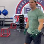 Mark Wahlberg Instagram - Hard work!! Workout #2 for the day @performinspired @f45_training @municipal 🙏❤️🔥🥳📈 #PIPartner #F45Partner #MunicipalPartner