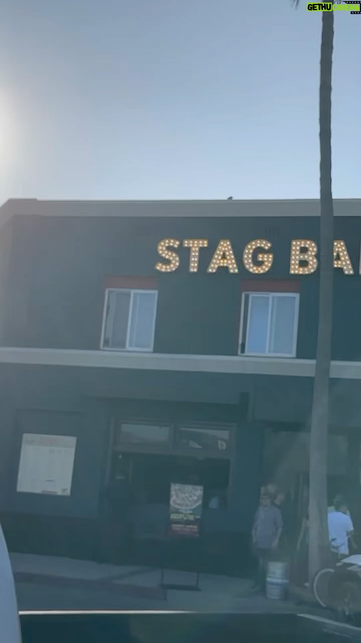Mark Wahlberg Instagram - Check out @stagbarnewport for @flechaazultequila 🥃🔥😎 #FlechaAzulPartner