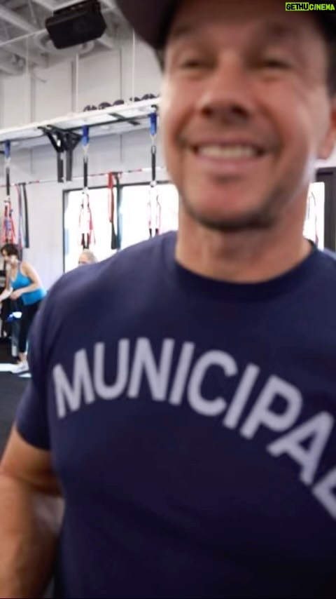 Mark Wahlberg Instagram - YOU READY FOR THE NEXT LEVEL? @f45_training WAHLBERG WEEK📈 @municipal 🔥 @performinspired #F45Partner #MunicipalPartner #PIPartner