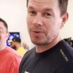 Mark Wahlberg Instagram - @F45_training Wahlberg Week Day 2 let’s go!! 💪🔥 #F45Partner