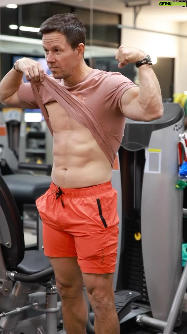 Mark Wahlberg Instagram - Now is the time!! Get after it. 🔥@municipal #4amclub 🥶 #MunicipalPartner