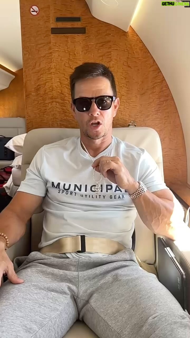 Mark Wahlberg Instagram - Slow dripπ₯π₯ππ€£ @municipal ππ₯ #MunicipalPartner