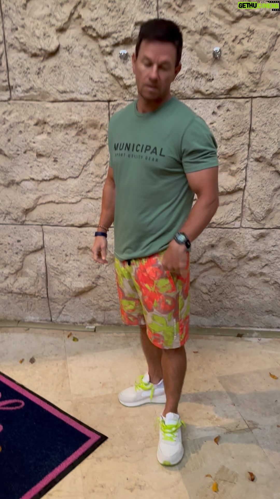 Mark Wahlberg Instagram - The shorts with the slimeππ₯π @municipal πππ₯ #MunicipalPartner