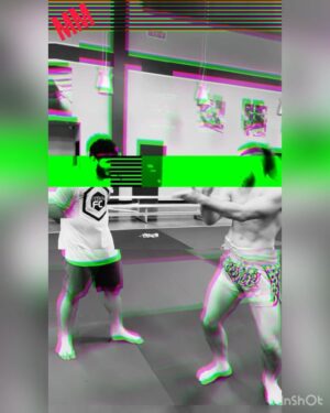 Markus Perez Instagram - ME AND MY GRASSHOPPER @saidsowma 
ONE INCH PUNCH 🤜 

🙏👊🏆