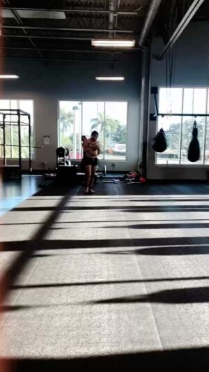 Markus Perez Instagram - THE STORM IN THE SUNLIGHT!!!⚡️☀️

#fightforvictory #🏆
