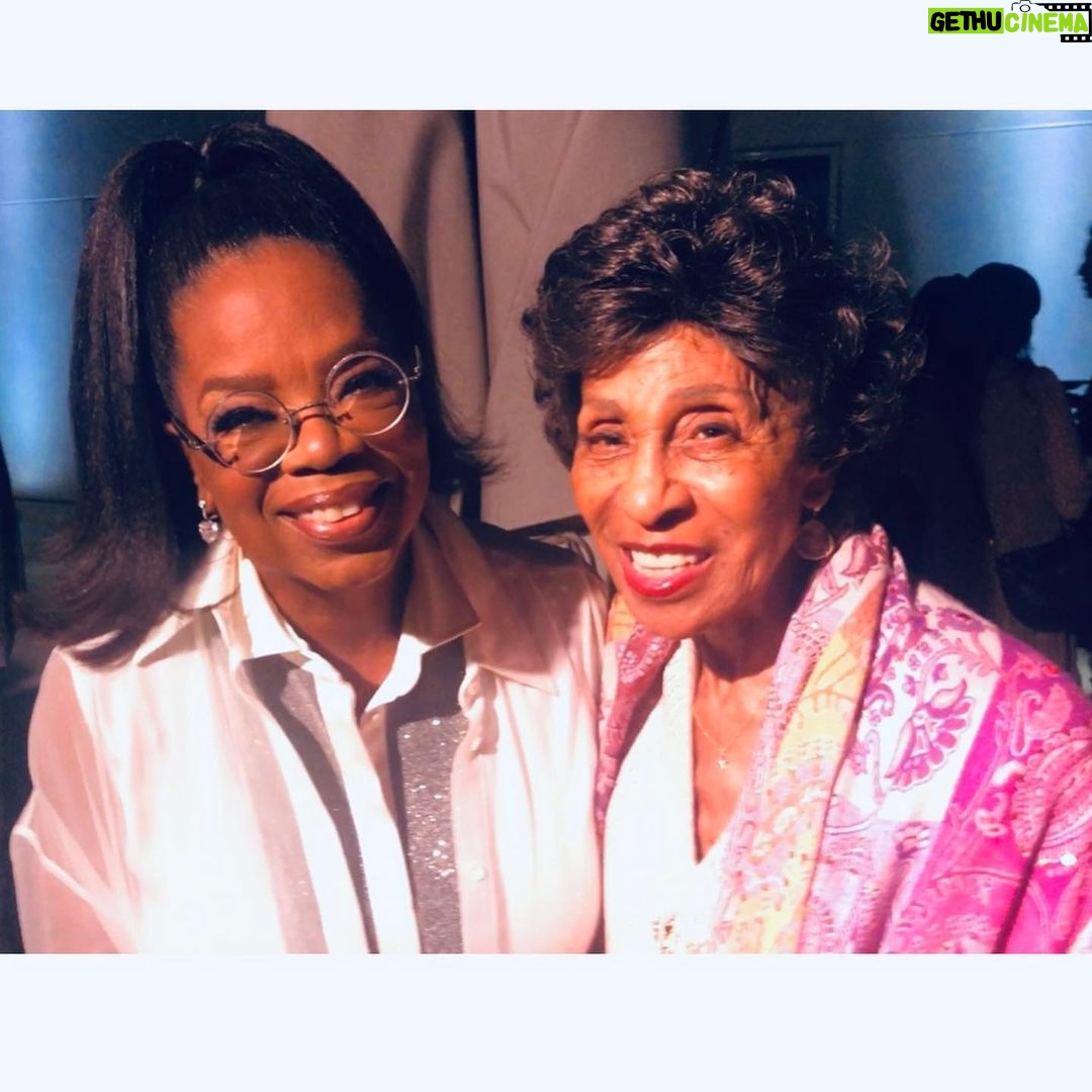 Marla Gibbs Instagram - Saw Sidney Poitier’s film last night and it is excellent. Great job to everyone involved. 🎞🌹❤️#sidneypoitier #marlagibbs #oprah #reggiehudlin