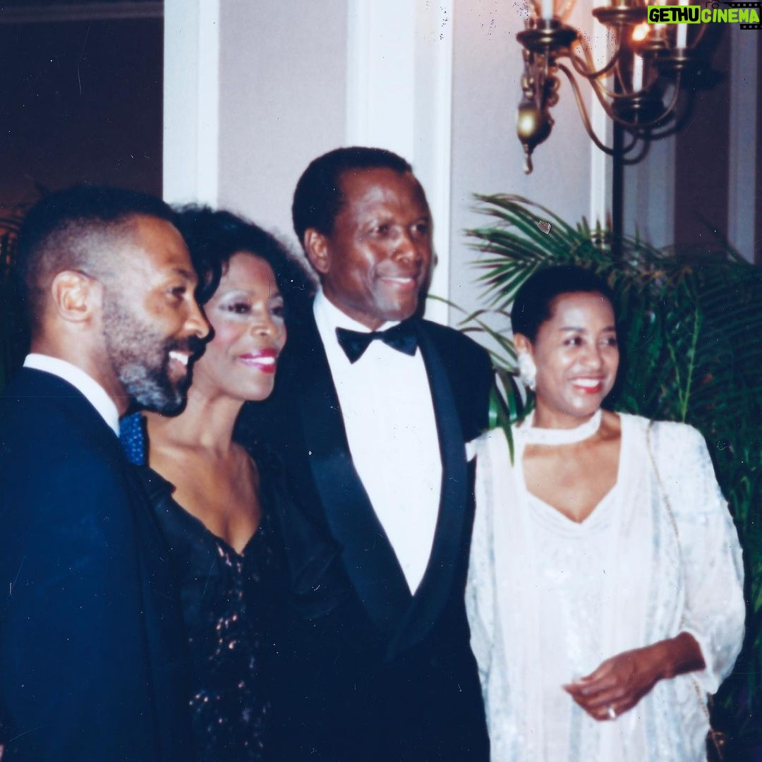 Marla Gibbs Instagram - Saw Sidney Poitier’s film last night and it is excellent. Great job to everyone involved. 🎞🌹❤️#sidneypoitier #marlagibbs #oprah #reggiehudlin