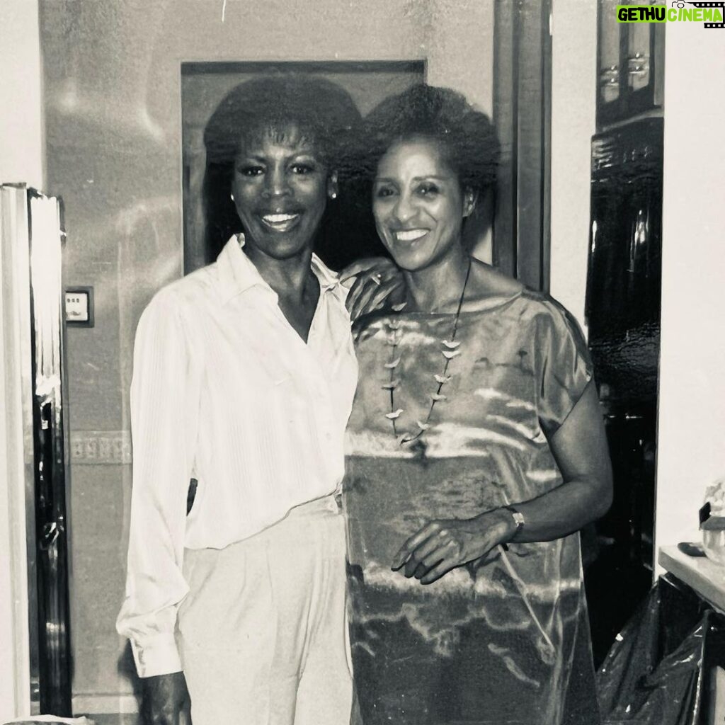 Marla Gibbs Instagram - I was telling my family a story about hangin out with Roxie and then found this picture. #reallifefriends #roxieroker #thejeffersons #marlagibbs #spokeitup