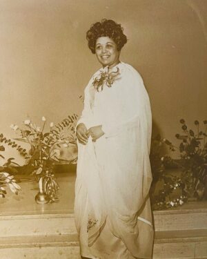 Marla Gibbs Instagram - My mother Ophelia Kemp She was a business woman who owned a theater, a hotel, and a boarding home haberdashery. She turned around a failing radio station and made it successful. She was in the paper as the best dressed woman in Detroit. She then found her calling as a minister. Her example as a woman dedicating her life to God and service was highly influential on me. My mother paved the way for me as an independent thinker and woman with a vision. Especially being a woman of color at that time. Swipe for my favorite scripture verse Mark 11 23:26 Been saying this for decades honey and it works! #godbless #peace #faith #love