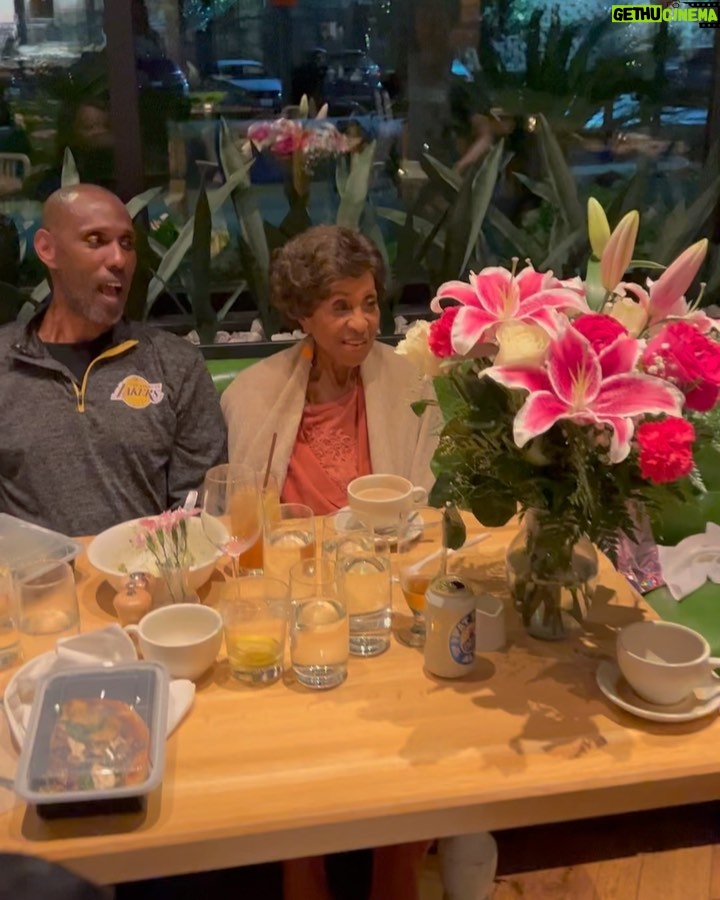 Marla Gibbs Instagram - We were celebrating more and had a surprise visit from the talented and sweet @sterlingkbrown What a gift! ❤️❤️❤️