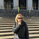 Marlee Matlin Instagram - In a flock of pigeons, can you find something that doesn’t fit? 😎😎 Moynihan Train Hall at New York Penn Station