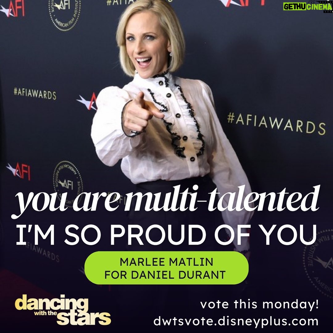 Marlee Matlin Instagram - #DWTS # VOTEforDaniel