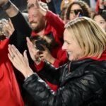 Marlee Matlin Instagram - A HUGE win for @csdriverside @csdrathletics last night! The football team are STATE CHAMPIONS and this is a historic win for the school and the community!!! So proud to have been part of the celebration! Kudos to coach Keith Adams and his assistant coaches and staff! Loved watching the cheerleaders and everyone on the stands! GO CUBS! #celebratedwithproducingteam #disney #football #twokevins @troykotsur @califerika ❤️❤️❤️❤️🤟🏼🤟🏼🌟🌟
