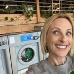 Marlee Matlin Instagram - What a FUN weekend with our daughter @isabelle.grandalski!!! Parent/Family weekend at @uoregon with the Ducks beating UCLA football! Met with old friends and made few new ones too. Did go to a Frat party! Whoa! And yes, we did Isabelle’s laundry at the COOLEST laundromat in Eugene! So proud of our baby girl. Truly! #ducks #andrewandhistshirtmademehappy #collegelife #kevin 💚💛💚💛💚