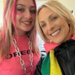 Marlee Matlin Instagram - What a FUN weekend with our daughter @isabelle.grandalski!!! Parent/Family weekend at @uoregon with the Ducks beating UCLA football! Met with old friends and made few new ones too. Did go to a Frat party! Whoa! And yes, we did Isabelle’s laundry at the COOLEST laundromat in Eugene! So proud of our baby girl. Truly! #ducks #andrewandhistshirtmademehappy #collegelife #kevin 💚💛💚💛💚