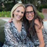 Marlee Matlin Instagram - A very good few days with my family. My two brothers, @matlinmarc @eric_matlin and my sister in law @glo360realestatebrokercompass as well as my brother in law #jaygoldstein were in town for a wedding. We celebrated #alexandsam who got married tonight. Beautiful wedding! And we all got to spend time with our cousins from my mother’s side! I love my family! #matlin #smith #petrosek #fridayandsaturday #mylovekevin