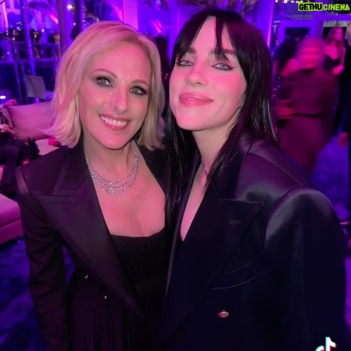Marlee Matlin Instagram - Thank you @vanityfair for a magical evening.