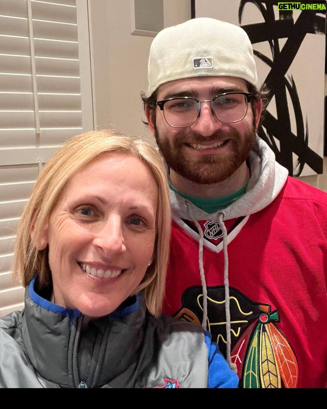 Marlee Matlin Instagram - My BESTEST SONS! Happy National Sonβs Day! It is actually EVERYDAY that I celebrate my two sons whom I am SO proud of. @brandongrandalskii @tylergrandalski ππ€πΌπππ€πΌπππ€πΌ#gratefultobetheirmom