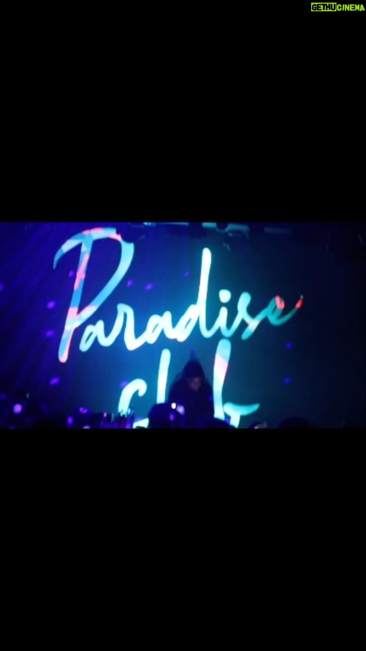 Marley Marl Instagram - Paradise is very nice