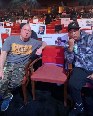 Marley Marl Instagram - ⬅️🐐🗽🫡👑 I’m surrounded by greatness my bros from Queens ! Rehearsals on monday for the BET hip hop awards airing next week thank u Marley for allowing me to manage the situation for your life time achievement I am hip hop award congrats again & well deserved make sure to tune in Oct 10 thank u again BET #LMG #QGTM #weworking 🏆🏁🔌