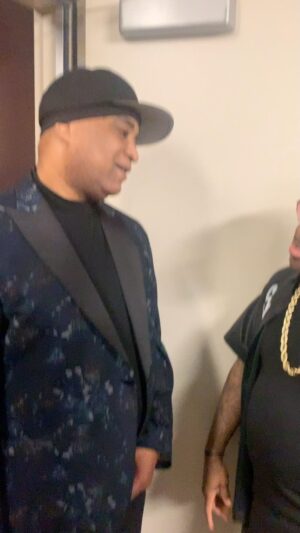 Marley Marl Instagram - @betawards was Cool. The I Am HipHop award was Dope and kicking it with some legends was priceless @jermainedupri 💪🏾💪🏾💪🏾