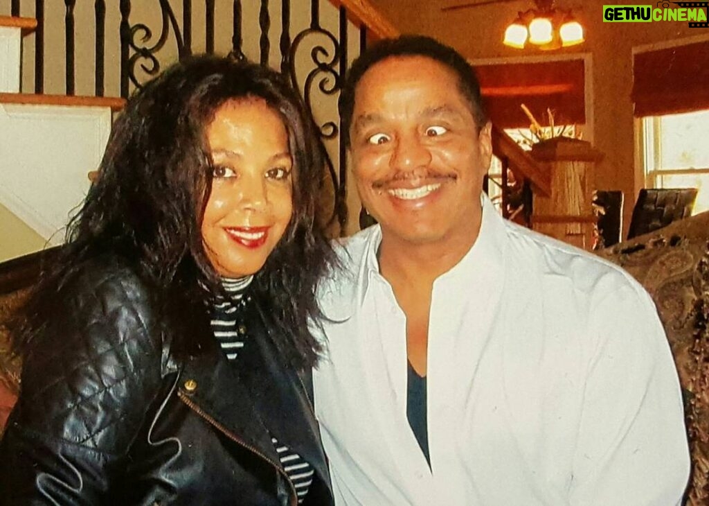 Marlon Jackson Instagram - This is what too much turkey will do to you the following day. #Too dam much turkey. #studypeace marlonjackson