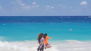 Marlon Jackson Instagram - Noah and Sophia on the beach in Nassau Bahamas. 
#studypeace marlon jackson 
#bekind carol jackson