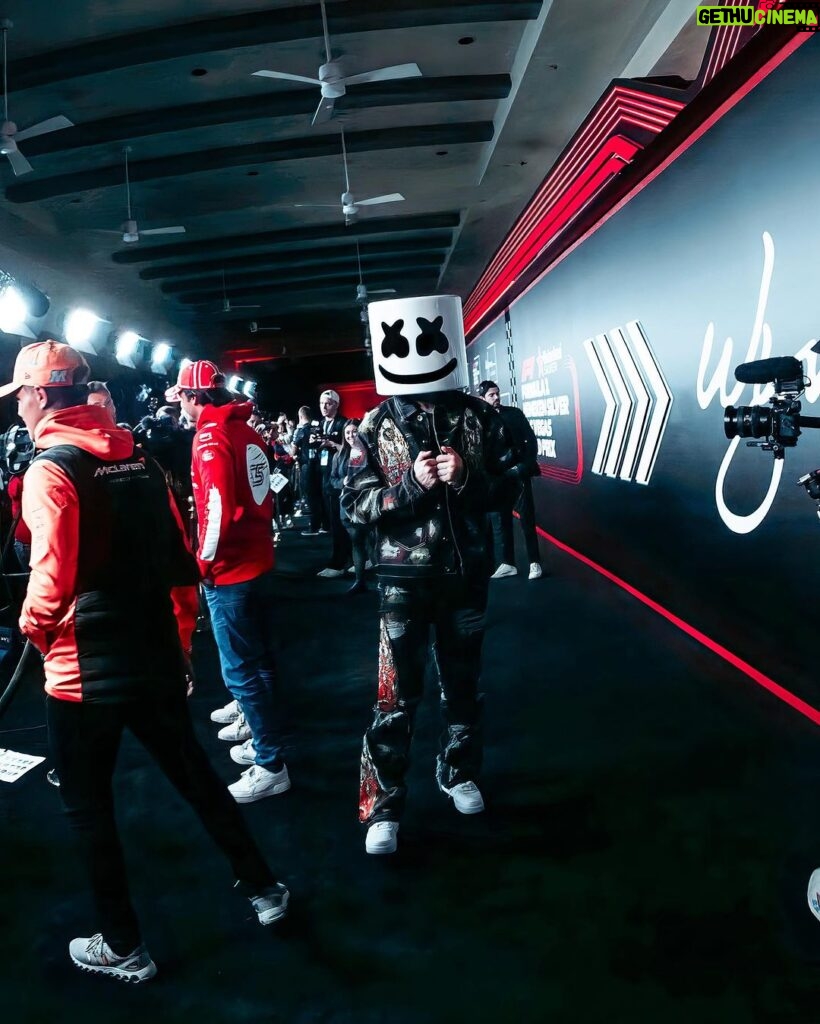 Marshmello Instagram - F1 lets ride 🏁