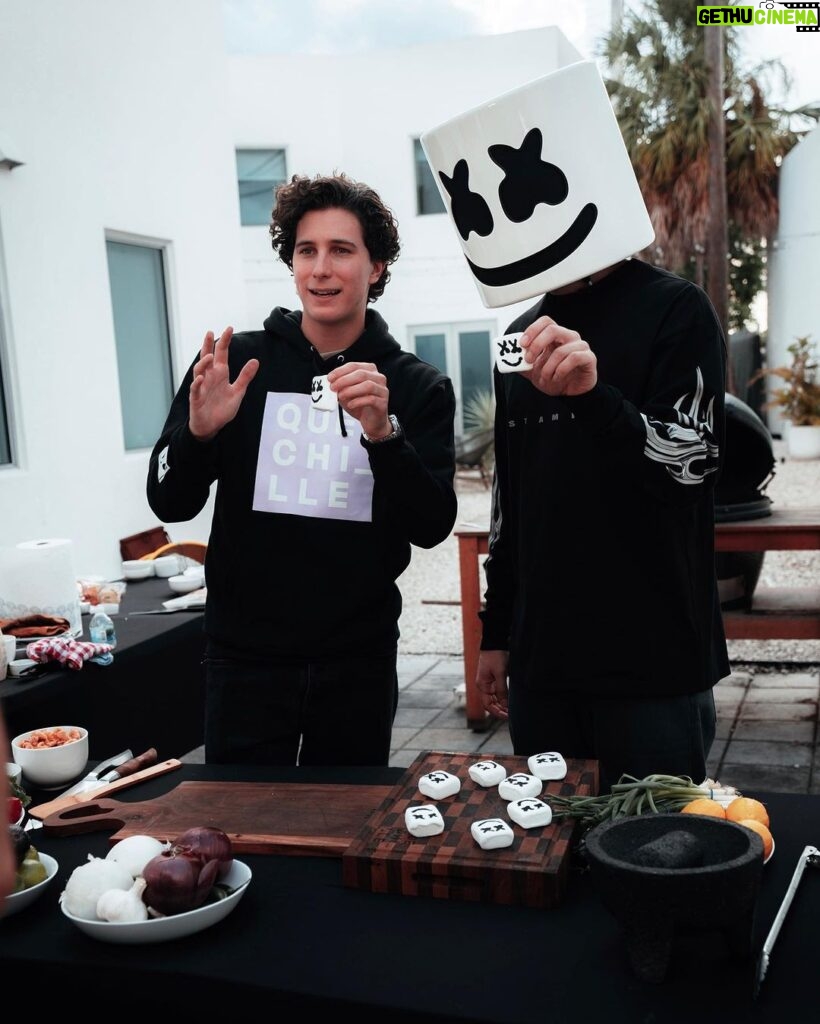 Marshmello Instagram - Cooking something up for tomorrow.